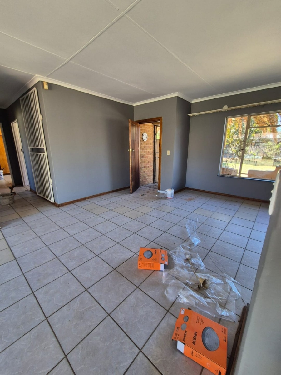3 Bedroom Property for Sale in Universitas Ridge Free State